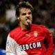 fernando-morientes-celebra-uno-de-sus-goles-con-el-as-monaco