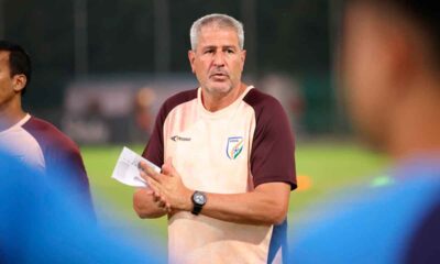 El-español-Manolo-Márquez-durante-un-entrenamiento-de-la-selección-de-fútbol-de-India