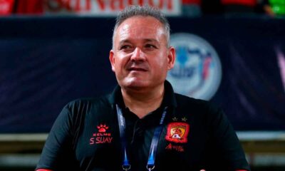 El-español-Salva-Suay-durante-un-partido-del-Guangzhou-FC