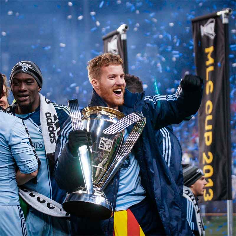 uri-rosell-celebra-la-mls-cup-conquistada-con-sporting-kc
