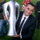 ERNESTO-VALVERDE-CELEBRA-UNA-DE-LAS-LIGAS-CONQUISTADAS-CON-OPLYMPIACOS
