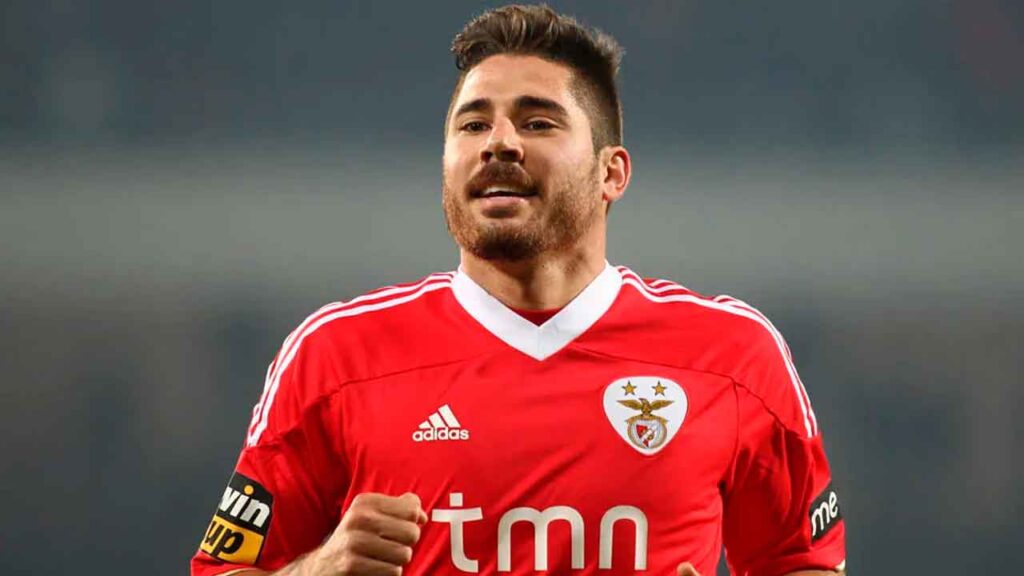 el-español-javi-garcia-durante-su-etapa-en-el-benfica