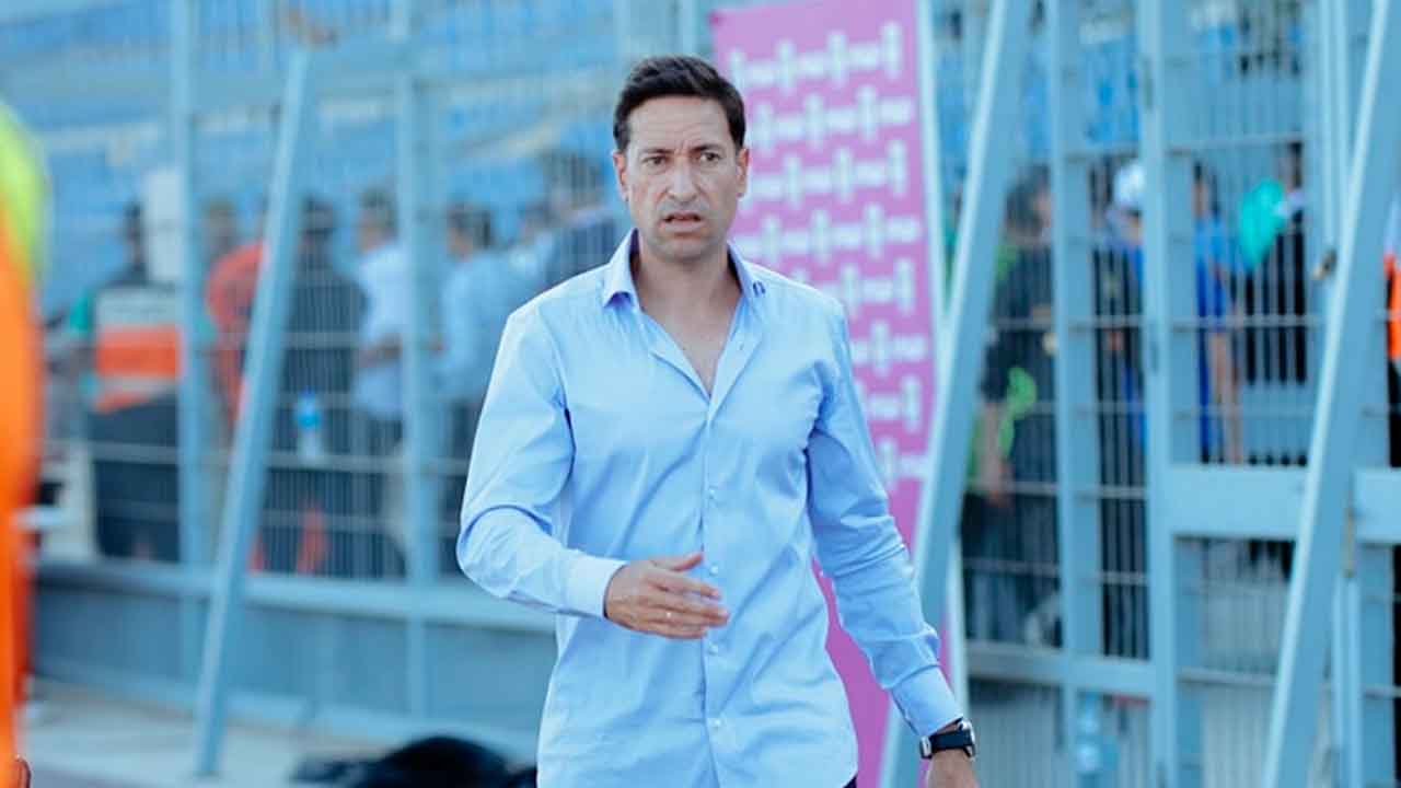 El-español-Pablo-Franco-durante-su-etapa-como-entrenador-del-MAS-Fez
