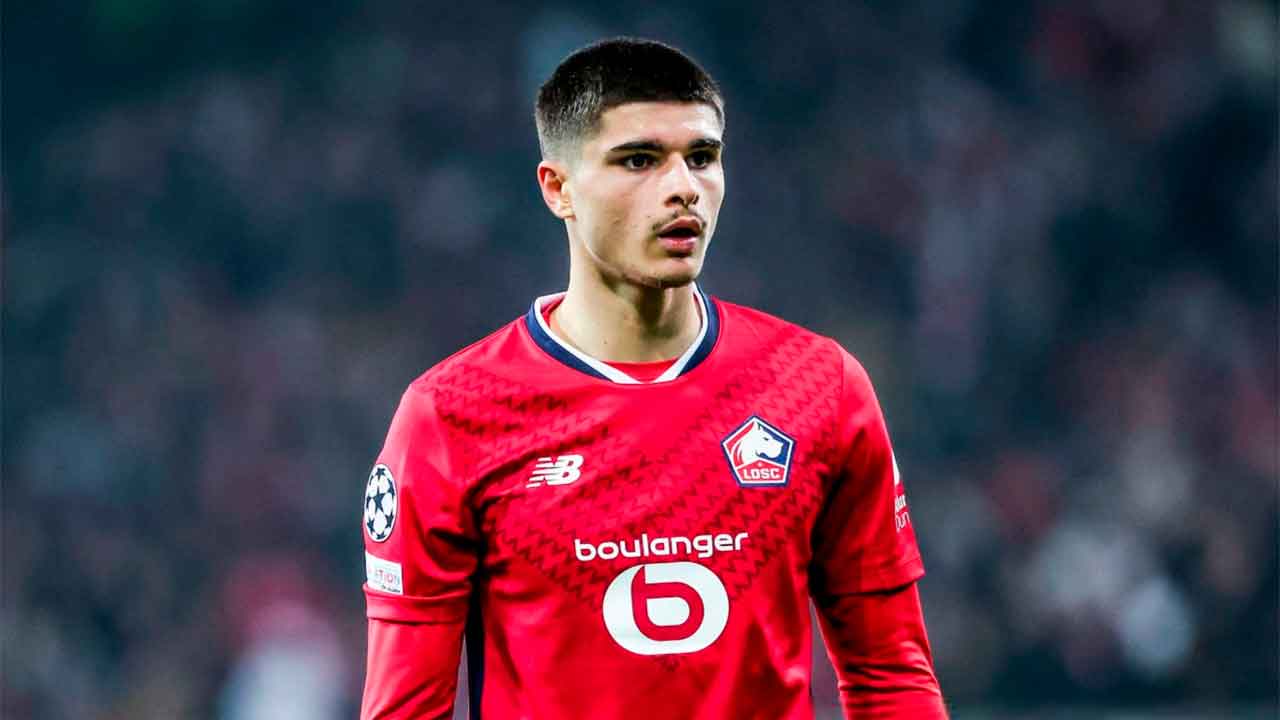 Matias-Fernandez-Pardo-durante-un-partido-con-el-Lille