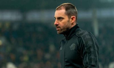 Rubén-Sellés,-durante-su-etapa-como-entrenador-del-Hull-City