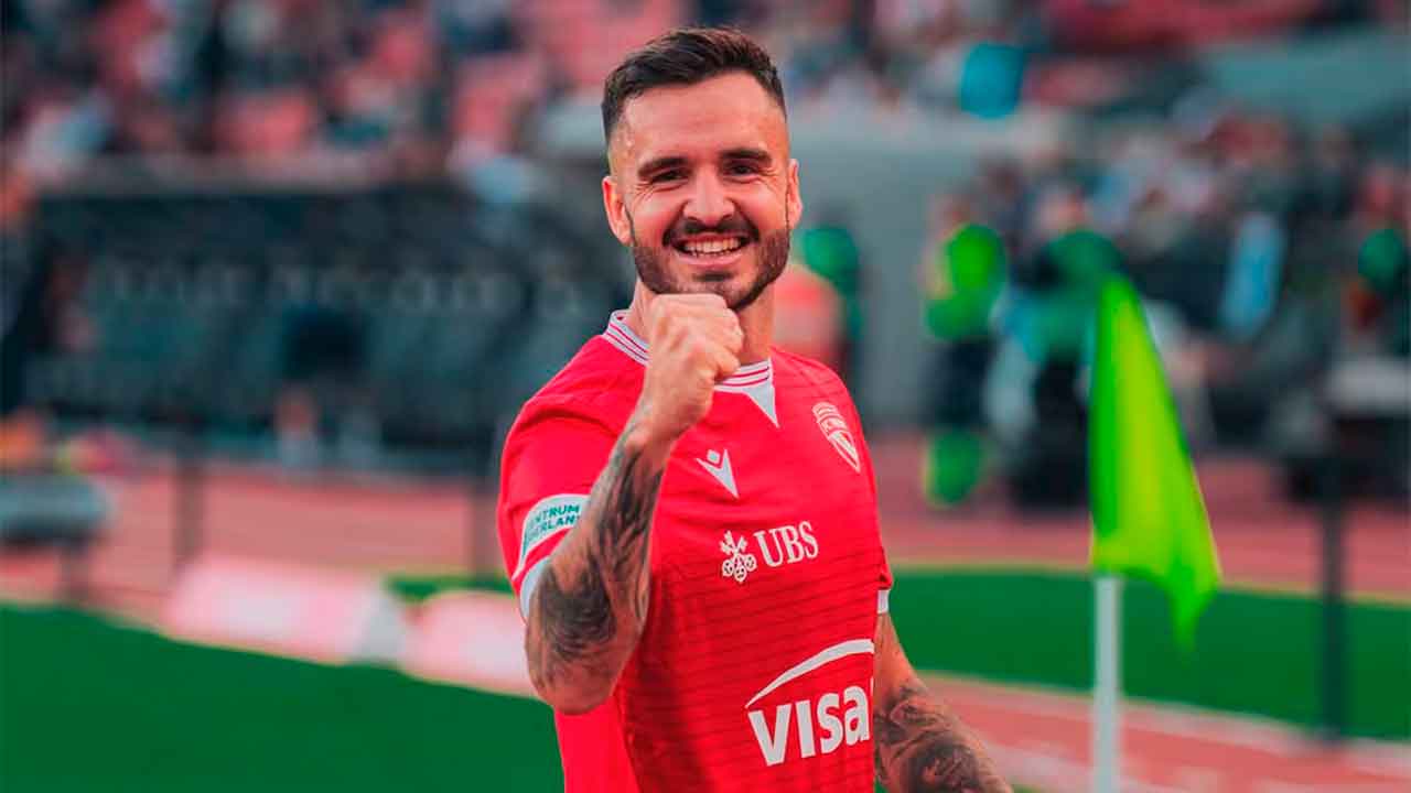 Genis-Montolio-celebra-un-gol-con-el-Thun