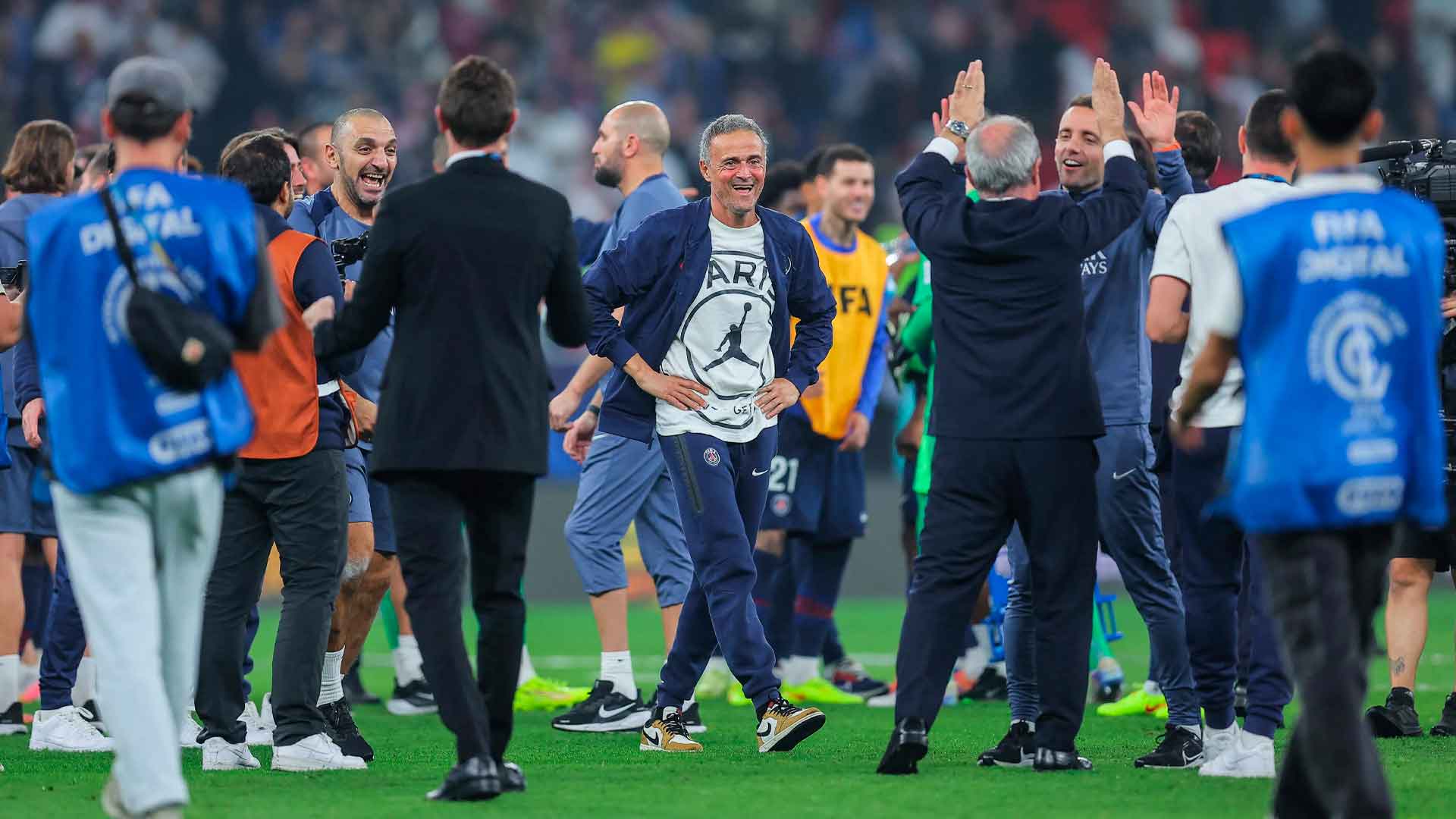 Luis-Enrique-se-proclama-campeón-de-la-Copa-Intercontinental-con-el-PSG