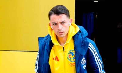 El-español-Álvaro-Fidalgo-durante-una-concentración-de-Club-América