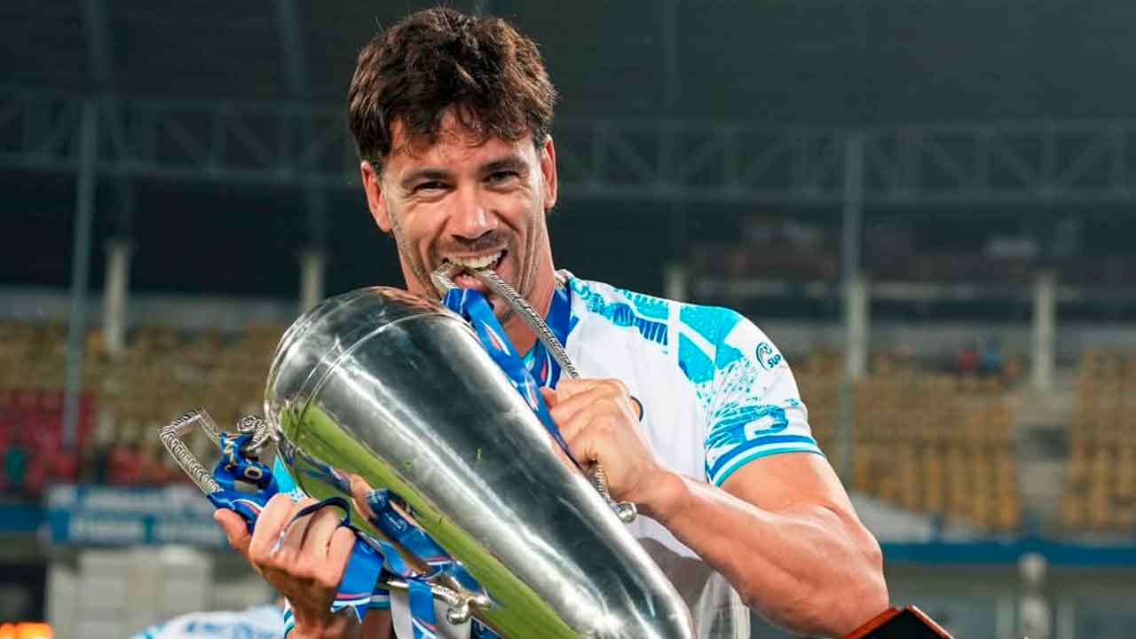 El-español-Iker-Guarrotxena-durante-su-etapa-en-el-FC-Goa