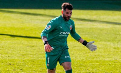 Iago-Herrerín,-durante-su-etapa-en-el-Valencia