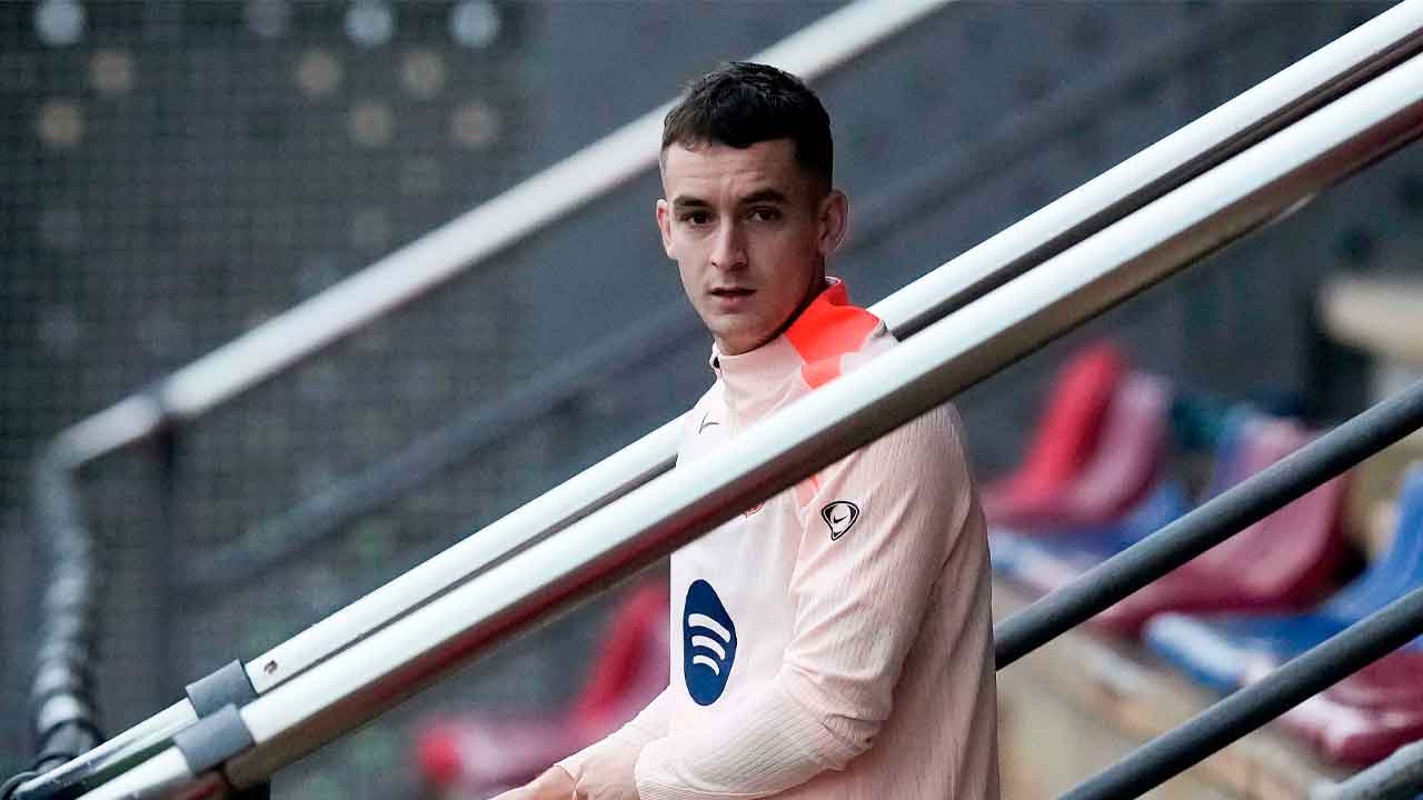 Marc-Casadó-durante-un-entrenamiento-del-FC-Barcelona
