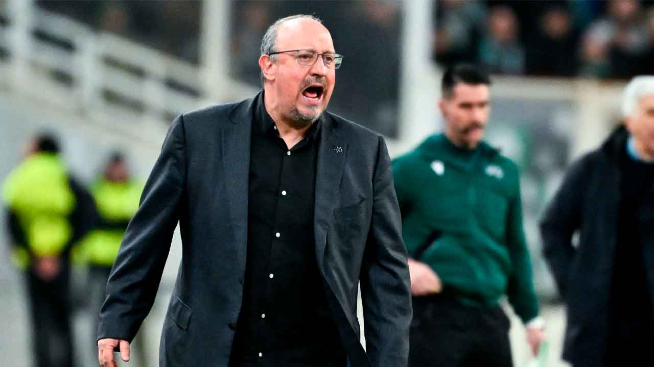 Rafa-Benítez-durante-un-partido-del-Panathinaikos