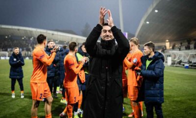 El-español-Albert-Riera-durante-su-despedida-del-Celje
