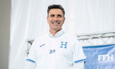 José-Francisco-Molina,-durante-su-presentación-como-seleccionador-de-Honduras