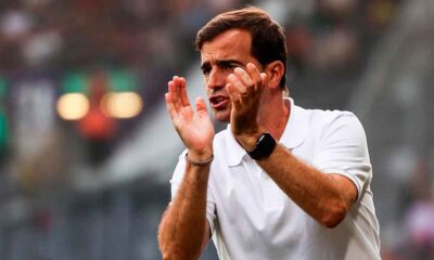 El-español-Carles-Martínez-Novell-durante-un-partido-del-Toulouse
