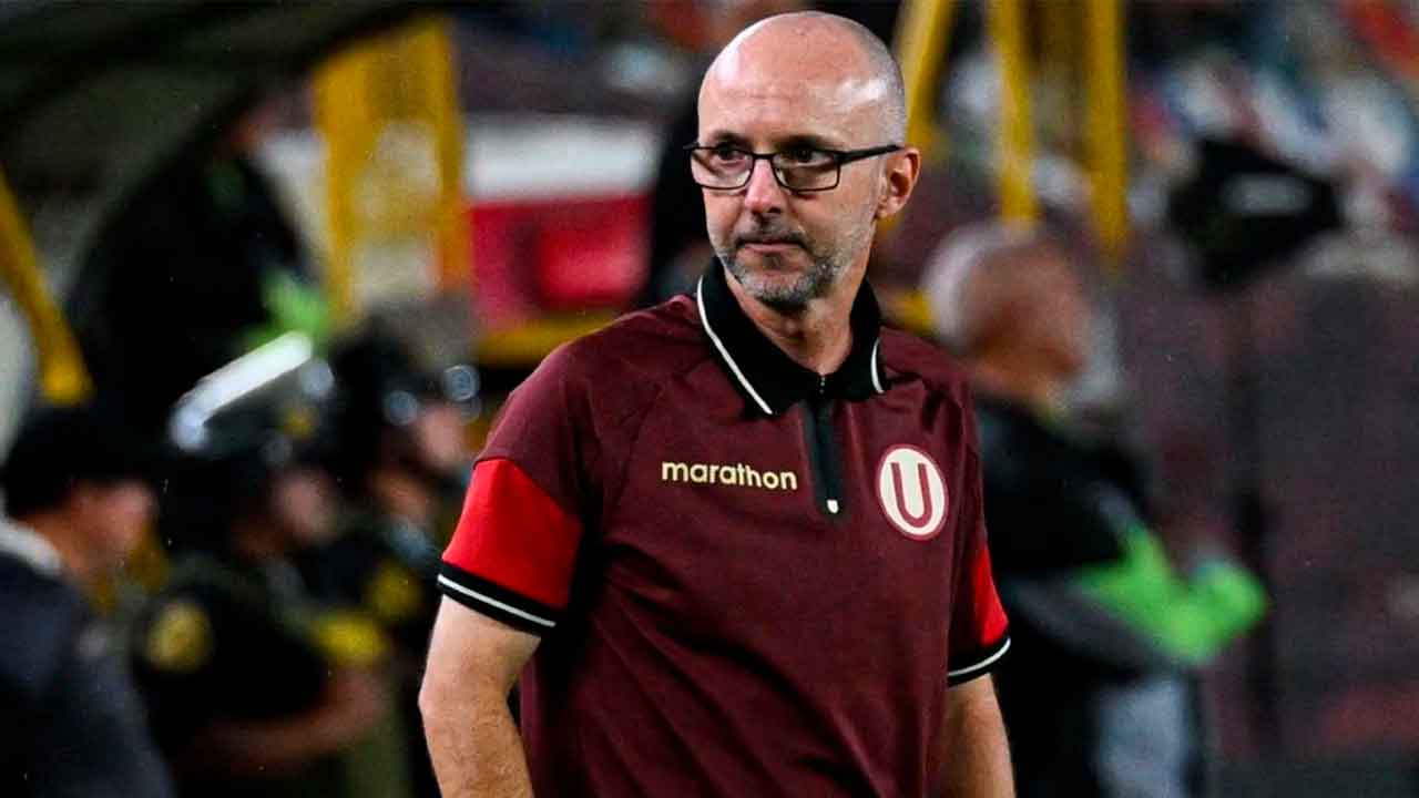 Javier-Rabanal-durante-un-partido-de-Universitario