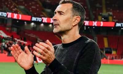 Juan-Carlos-Carcedo-celebra-el-pase-a-la-final-de-Copa-con-el-Spartak