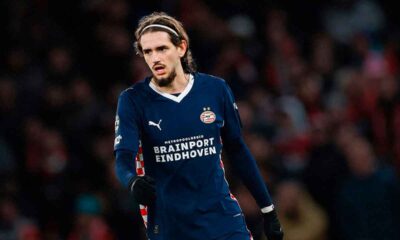 Yarek-Gasiorowski-toca-el-cielo-en-Países-Bajos-campeón-con-el-PSV-en-su-primera-temporada-lejos-de-España
