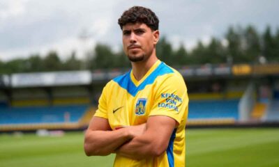 Nacho-Ferri-durante-su-presentación-con-el-Westerlo