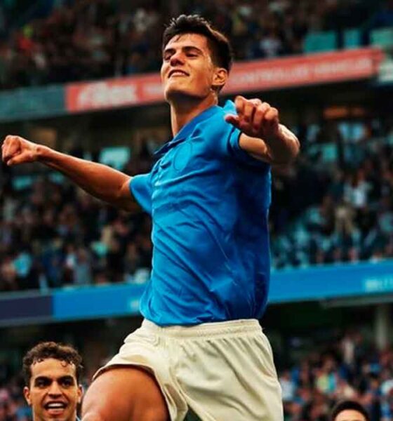 Chema-Andrés-celebra-su-primer-gol-con-el-Brighton